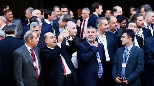 กองกำลังฝ่ายต่อต้านในซีเรียตัดสินใจเข้าร่วมการประชุมเจนีวา2